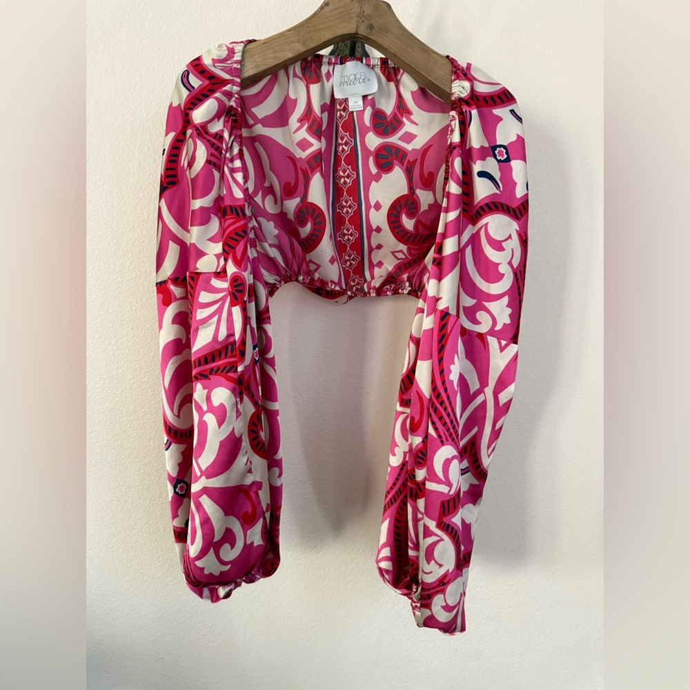 Anthropologie Vibrant Pink and White Kimono bubble sleeves OS Mare Mare shrug